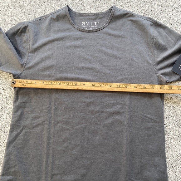 Bylt Premium Basics Shirt Mens Small Gray Drop Cut Short Sleeve Lux Blend NWT - Picture 8 of 12